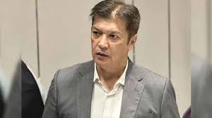 نظام میں تبدیلی سے ملک آگے بڑھے گا، نئے صوبے بنائے جائیں،اختیارات کی نچلی سطح پر منتقلی ضروری ہے، ہم سب مل کر بزنس کمیونٹی کے مسائل حل کریں گے، ایس ایم تنویر کا اسلام آباد چیمبر کے نو منتخب صدر عہدیداروں کو مبارکباد دینے کی تقریب سے خطاب