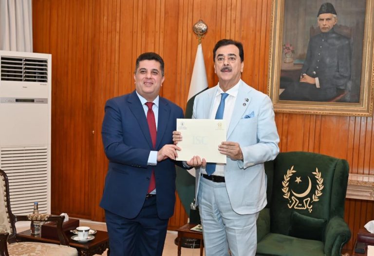 پاکستان شام کے ساتھ اپنے تاریخی اور برادرانہ تعلقات کو قدر کی نگاہ سے دیکھتا ہے، قائم مقام صدر سید یوسف رضا گیلانی کی شام کے سفیر سے ملاقات میں گفتگو