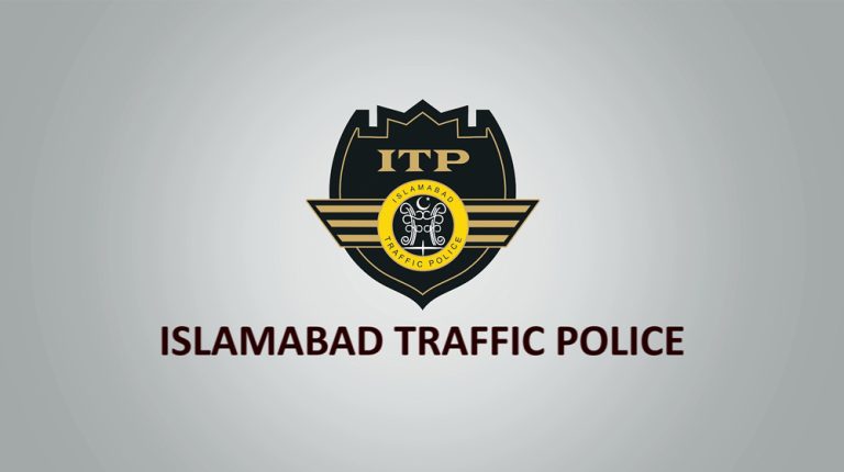 ڈرائیونگ لائسنس بنوانے کی تاریخ میں توسیع کی جائے,ایک ہفتہ میں اسلام آباد کے شہریوں کے لئے لائسنس بنانا ممکن نہیں ۔ اجمل بلوچ, شہزاد عباسی, خالد چوہدری