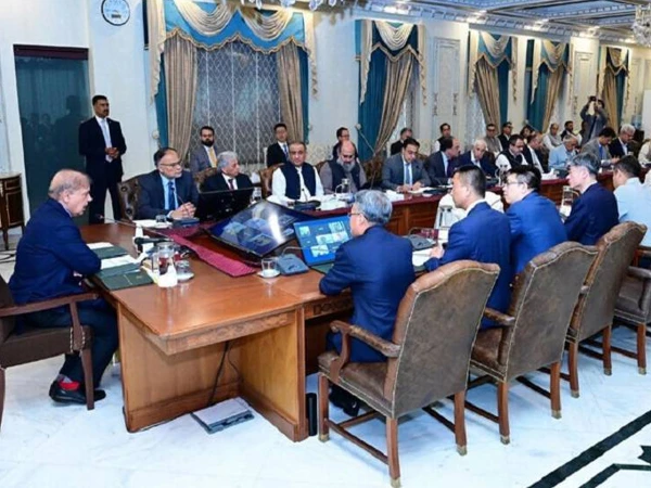 011750857347 0 600x450 1