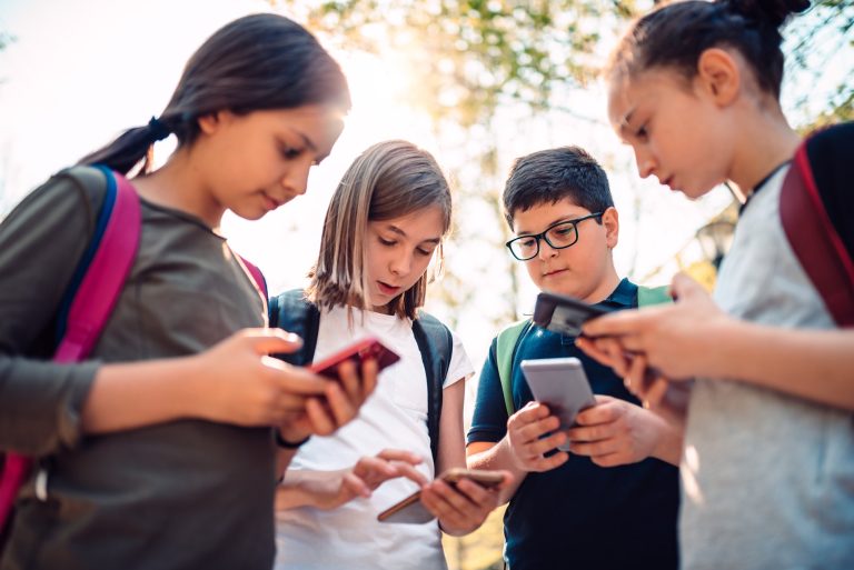 Portugal Approves Bill Requiring Parental Consent for Teen Social Media Use