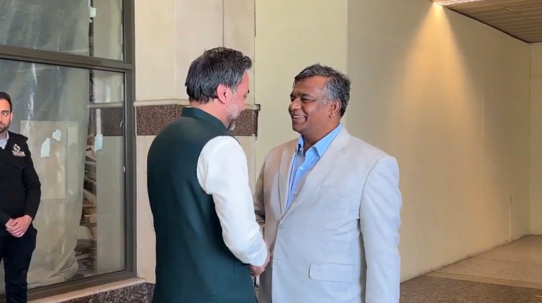 Bangladesh Cricket Board Chief Arrives in Lahore Amid T20 World Cup Controversy